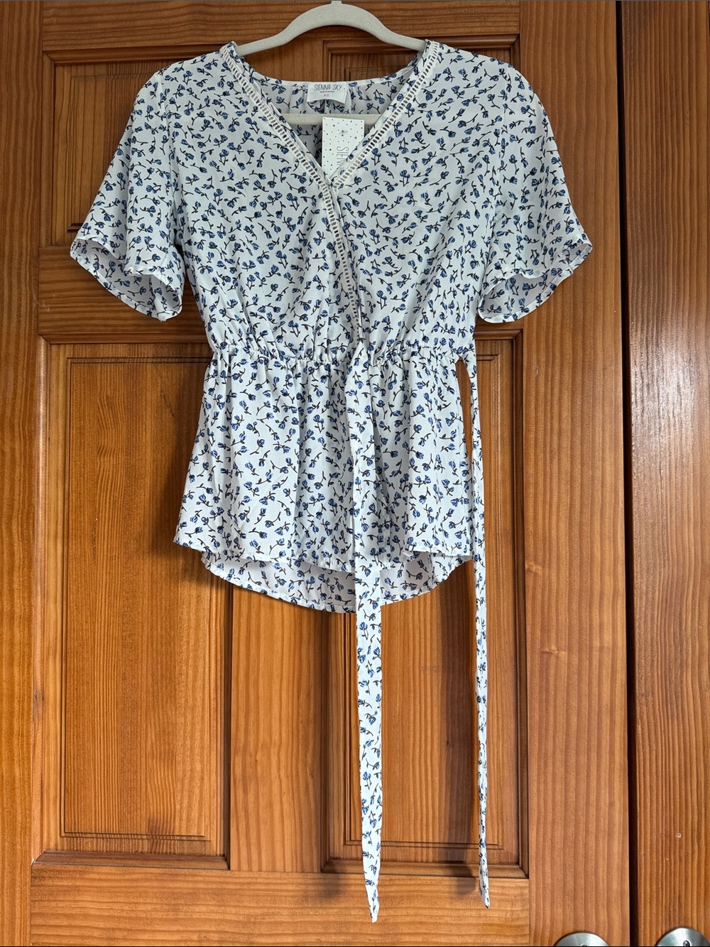 Sienna Sky White Floral Wrap Blouse - Picture 5 of 5